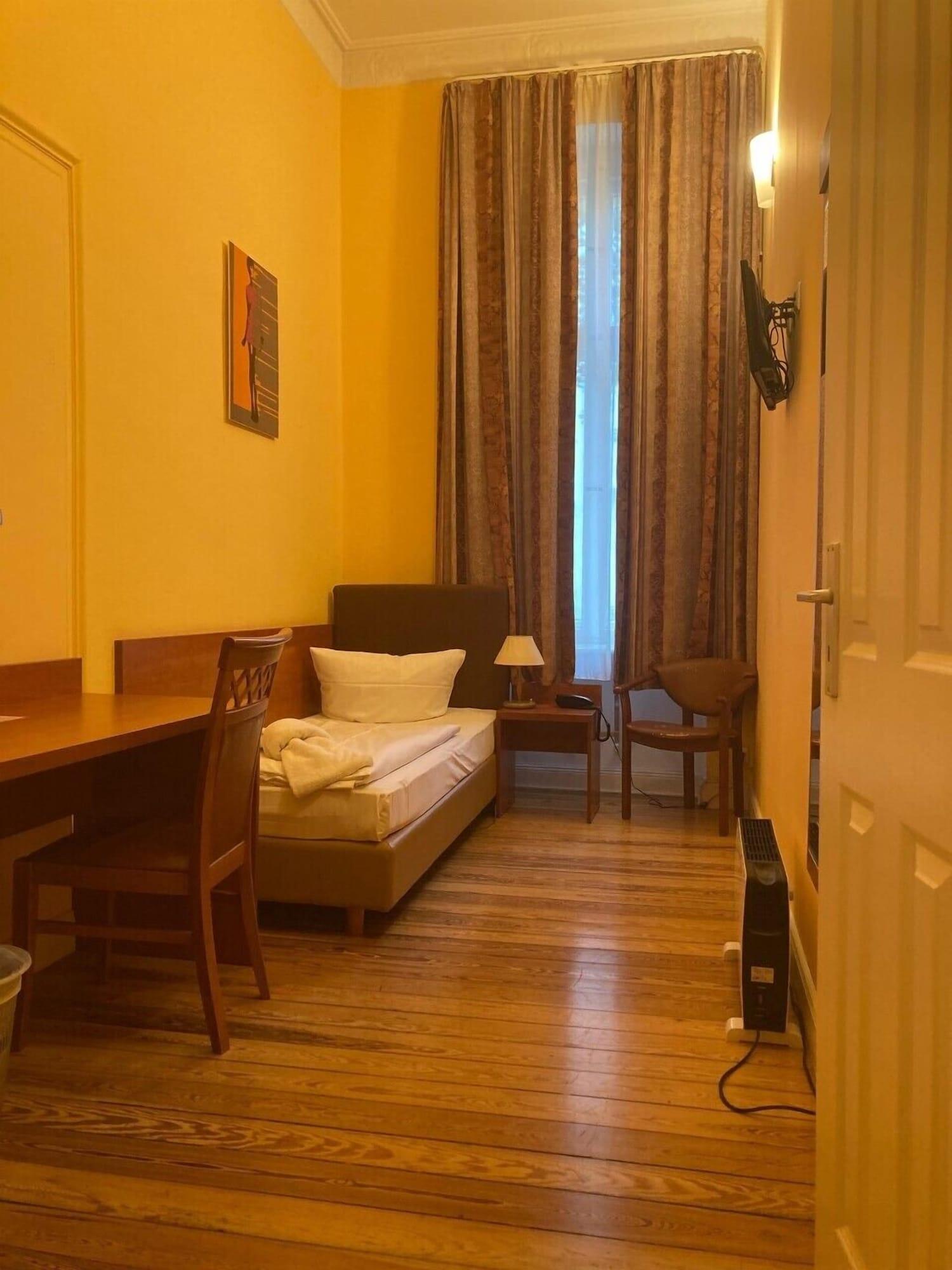 Am Kurfuerstendamm Hotel Berlino