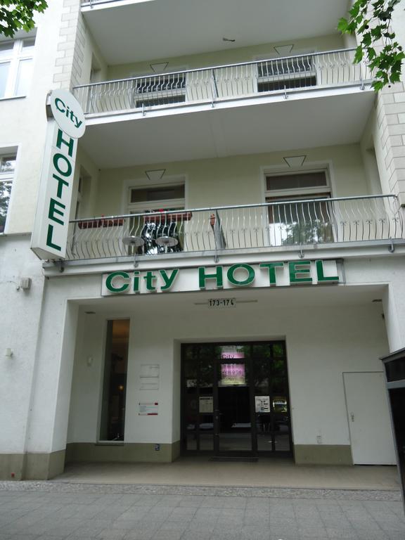 Am Kurfuerstendamm 3* Berlino