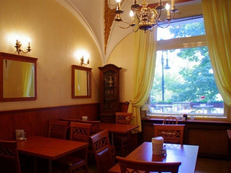 Hotel Am Kurfuerstendamm Berlino