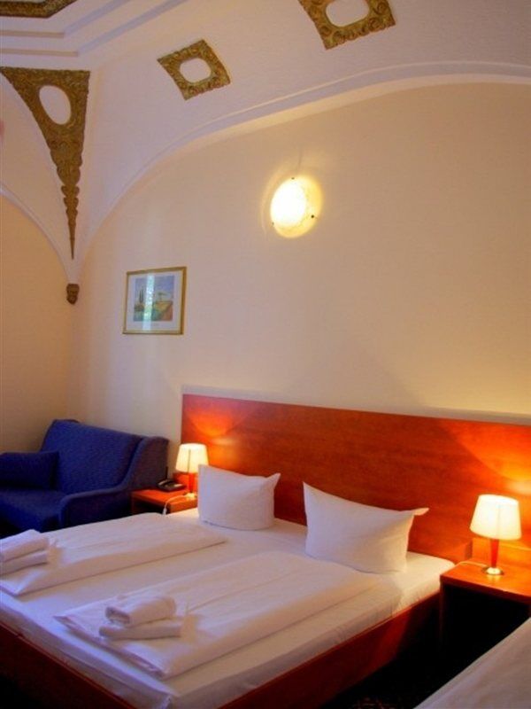 Hotel Am Kurfuerstendamm Berlino